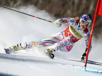 039 Lindsey Vonn - Americký Svetový Pohár v zjazdovom lyžovaní Racer 19