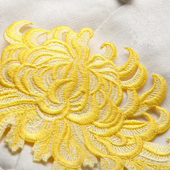 1 Kus NOVÝ chryzantéma patch počítač výšivky patchwork veľké cheongsam diy dekoratívne doplnky ručné šitie typ