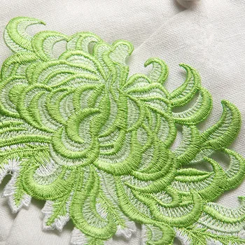 1 Kus NOVÝ chryzantéma patch počítač výšivky patchwork veľké cheongsam diy dekoratívne doplnky ručné šitie typ