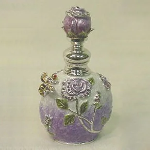 10 ml Parfém Esenciálny Olej Vintage Naplniteľné Fľaše Kovové Ruže Kvet Sklo Prázdneho Kontajnera Prenosné Darček Domáce Dekorácie#57003