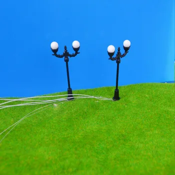 1;150 studená biela LED Osvetlenie miniatúrne lamppost dvakrát hlavu zmenšený model lampa na predaj