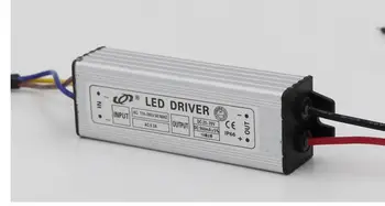 2 ks/lot 10 Series 3 paralelné 30W ovládač pre Cestnú reflektor LED Svetlo, 900MA Nepremokavé úrovni IP66 Dobrej kvality