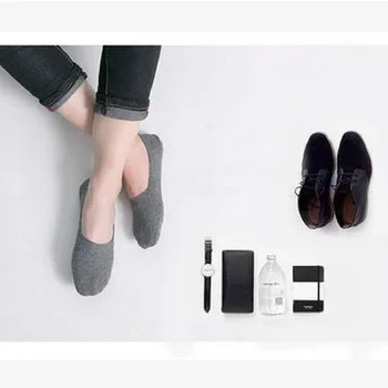 2017 nové letné bavlnené pánske handričkou neviditeľné ponožky žiadne stopy silikónové priedušná mužov ponožky