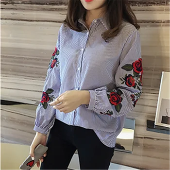 2017 Nové módne Sring Študent kórejský Štýl sladké Kvetinové Tričko Vyšívané Žena elegantné bežné ženy, blúzky, top 923B 30