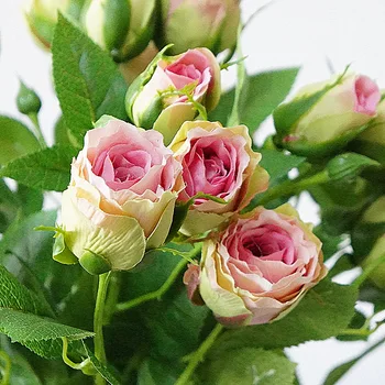 2018 dekoratívne 4Heads Umelé ruže pobočky hodváb+plastové flores Simulácia ruže, kvety pre domáce hotel svadobné dekorácie rose