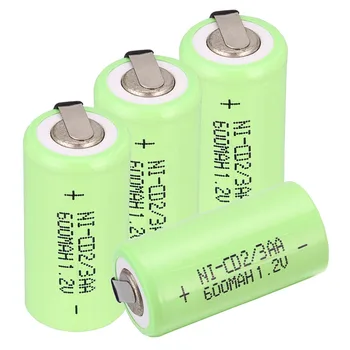 4 ks 2/3AA nabíjateľná batéria 600 mah, Ni-Cd 1.2 V Batérie 2.8*1.4 cm - farba Zelená