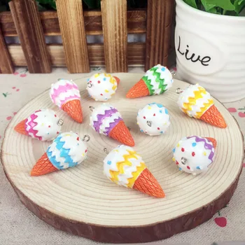 5 Kusov Zmiešané Farby Miniatúrne Falošné Ice Cream Potravín Kawaii DIY 3D Živice Plavidlá, Dekorácie Embellishment Príslušenstvo Kúzlo 21*32mm