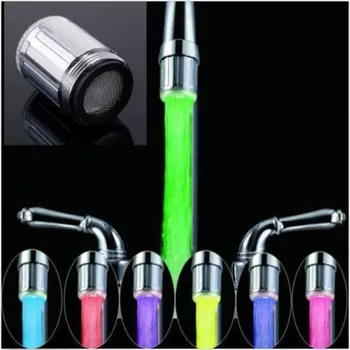 7 Farebné RGB Farebné LED Svetlo, Voda Svietiť, Batérie, Ťuknite na Hlavu Domov Kúpeľňa Dekorácie z Nehrdzavejúcej Ocele vodovodu