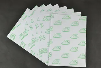 (A4*10pcs) Laserový Prenos Tepla Papier Farbu Svetla (8.3*11.7 palca) Samostatne Pletie Papier Pre T shirt Tepelné Prestupy Abstraktných