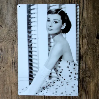 Audrey Hepburn filmová Hviezda Kovové Maľovanie Retro Ceduľa Stene Panel Home Hotel Art Decor Cuadros Stenu, Nálepky 30X20CM A-6059B