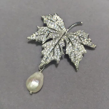 Barokový prírodné sladkovodné perly brošňa kolíky medi s kubický zirkón javorový list brošňa kolíky office kariéru módnej ženy jewel