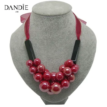 Dandie Rôzne Veľkosti Červený Akryl Perličiek Krátky Náhrdelník, Elegantné Šperky Náhrdelník