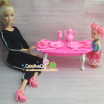 Doprava zadarmo bábiky stole s jedlom a pohár pre bábiky barbie príslušenstvo
