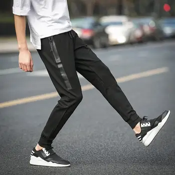 Dospievajúci jar a v lete čierne elastické kapely mens príležitostných nohavice slim nohavice mužov skinny nohavice kórejčinu plus veľkosť M - 3XL 4XL 5XL