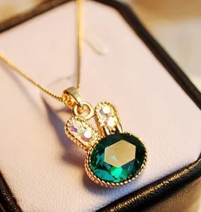 Európskej módy zeleného mora, nádherné šperky roztomilý králik prívesok crystal reťazca a náhrdelník dámske šperky Maxi reťazca