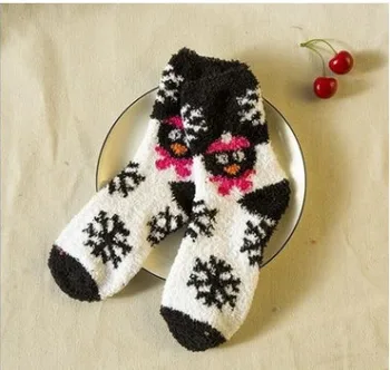 Fcare polovicu teplej cashmere teplé ponožky teplé ponožky Zimné cartoon snowflake strom Vianočné ponožky