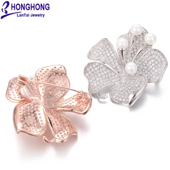 HONGHONG 2017 Cubic zirconia Pearl Flower Brošne Vysoko Kvalitné dámska móda Brošňa Svadobné Šaty, Šperky, Doplnky