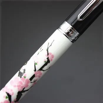 Horúca novinka Caneta Jinhao 8802 Čínsky Modré a Biele Porcelánové Vzor gélové pero 0.7 mm Nib Klasické Vykonanie Darček roller guličkové pero