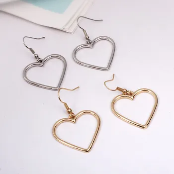 Japonský populárne Duté von zlaté srdce v láske Ženy náušnice eardrop 2016Europe Spojené Štáty zahraničného obchodu šperky veľkoobchod