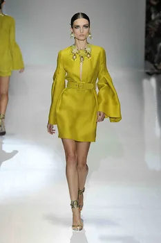 Jarné módne vintage dámy elegantný štíhly pás svetlice rukáv o-krku žltá hlboké V-neck jednodielne šaty