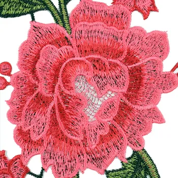 Kvet Červená Ruža Kvet Golier Šiť na Škvrny Nášivka Odznak Výšivky Na Cheongsam Oblečenie Šaty NL283