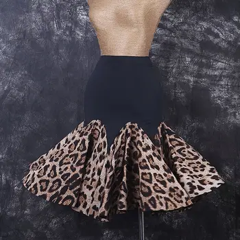 Latin Dance Sukne Ženy Tanečné Nosiť Vynikajúca Kvalita D327 Leopard Tlač Rozstrapatené Načechraný Hem