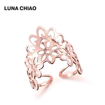 LUNA CHIAO Štyroch Farbách Pokovovanie Kvet Duté Dizajn Lady Krúžok Lacné Prstene pre Ženy