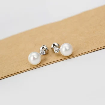 LUOTEEMI Moderný Jednoduchý Dizajn, White Sea Shell Imitácia Pearl Náušnice pre Módu Ženy Šperky Elegantné OL Štýl Malej Veľkosti