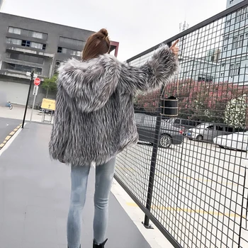 LVCHI Sivé Zimné Kabáty Ženy Udržať v Teple Street Style Vesta Midi Reálne Silver Fox Srsť Srsť S Klobúk Kožušiny Vesta 2017 Žien Fox Kožušiny