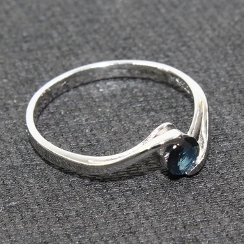 Móda zapojenie strieborné prstene jednoduchý dizajn prírodných sapphire krúžok reálne pečiatkou 925 silver veľkoobchodná cena od sapphire baňa