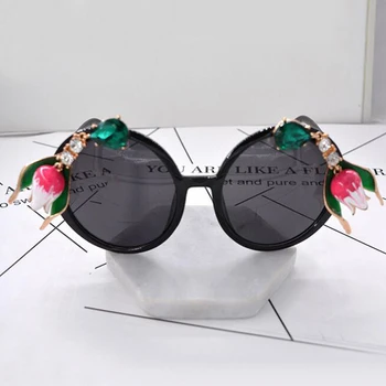Nové módne Vintage ženy slnečné okuliare Barokový kovové kvety Drahokamu Prehnané Luxusné slnečné Okuliare Slnečné Pláže slnečné okuliare