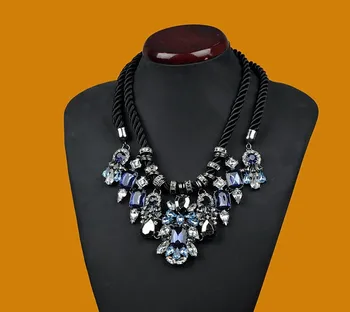 Nový vintage šperky duté choker náhrdelník kolo crystal dlho nezávislá náhrdelník accessaries darček kvet akryl nastaviť