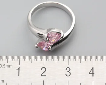 Nádherné Ružové Kunzite 6*6 mm Semi-precious Stone Striebro v pohode pre ženy Krúžok Q1127