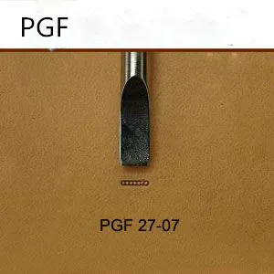 PGFno. 27-07 loptu vytlačené na pozadí nehrdzavejúcej ocele jemnej kože nástroje