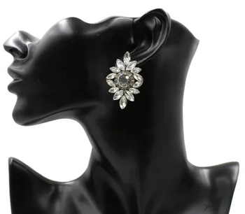 Plný Crystal 2017 Nové Módne Šperky s Dobrou Kvalitou, Hot Predaj Krištáľové Náušnice pre Ženy, Vyhlásenie Stud Náušnice