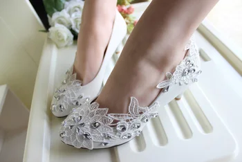 Stredný náklon biele čipky kamienkami svadobné topánky ženy ručné plus veľkosti striebro, kamene plus veľkosti nevesty čerpadlá topánky