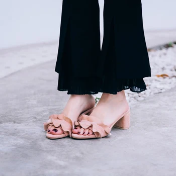 Stylesowner sladké volánikmi papuče pre ženy, otvorené prst 5,5 cm štvorcových päty dámske letné topánky sklzu na skladaný dizajn listov ženy