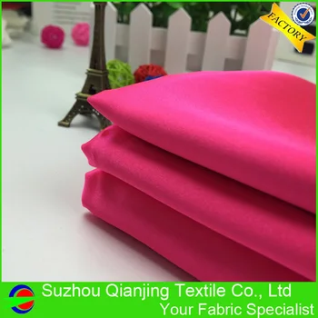 Továreň Priamo Veľkoobchodný Predaj Hot Lesklé Neon Ružová Satin Textílie