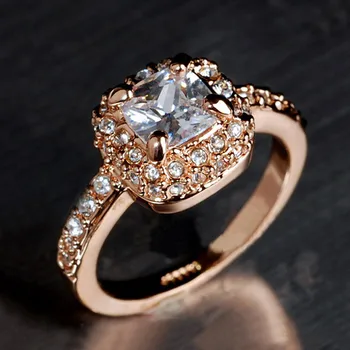 USTAR Námestie Rakúsko Kryštály snubné prstene pre ženy Anel Rose gold color Zirkón krúžky ženské party dar najvyššej kvality