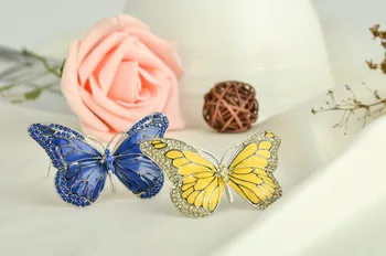 Vintage Yellow Motýľ Broach pre ženy šaty Modrej Kamienkami Harajuku Krištáľové Šperky Broaches Mujer Dekorácie X0838