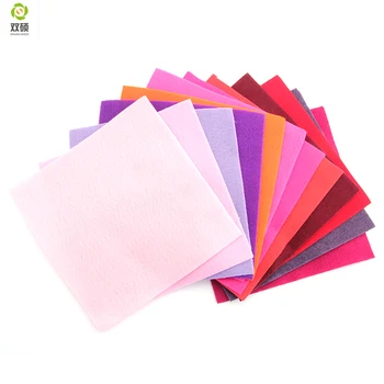 Vysoko Kvalitný Mix farieb Soft Polyester Netkaných Cítil Textílie urob si sám Cítil Textílie Pack 1,5 MM Hrubé 42PCS/veľa 15X15CM RN-42-1