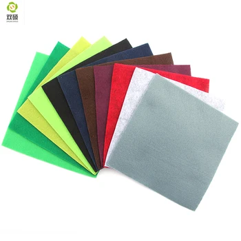 Vysoko Kvalitný Mix farieb Soft Polyester Netkaných Cítil Textílie urob si sám Cítil Textílie Pack 1,5 MM Hrubé 42PCS/veľa 15X15CM RN-42-1