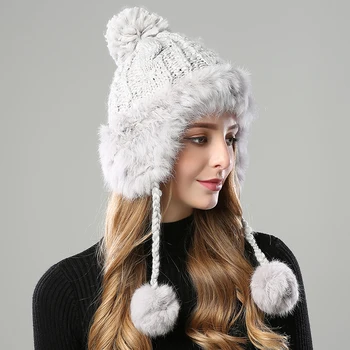 Zimné čiapky pre ženy čiapočku dievčatá 2017 klobúk kožušiny pompom pletených háčkovaných s ušné klapky Skullies cashmere teplé s klobúk uši