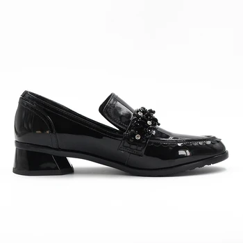 ZÁBAVA VILLE 2018 Jar Nové Módne Ženy bytov topánky Britský Štýl Oxford Originálne Kožené Topánky s nízkym podpätkom slip-on sexy dámy topánky