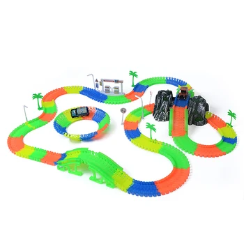 Železničnej magické slot kúsok race truck flexibilné hračky pre chlapcov, detské železničných tratí svetlo s cars racing zázrak sledovať